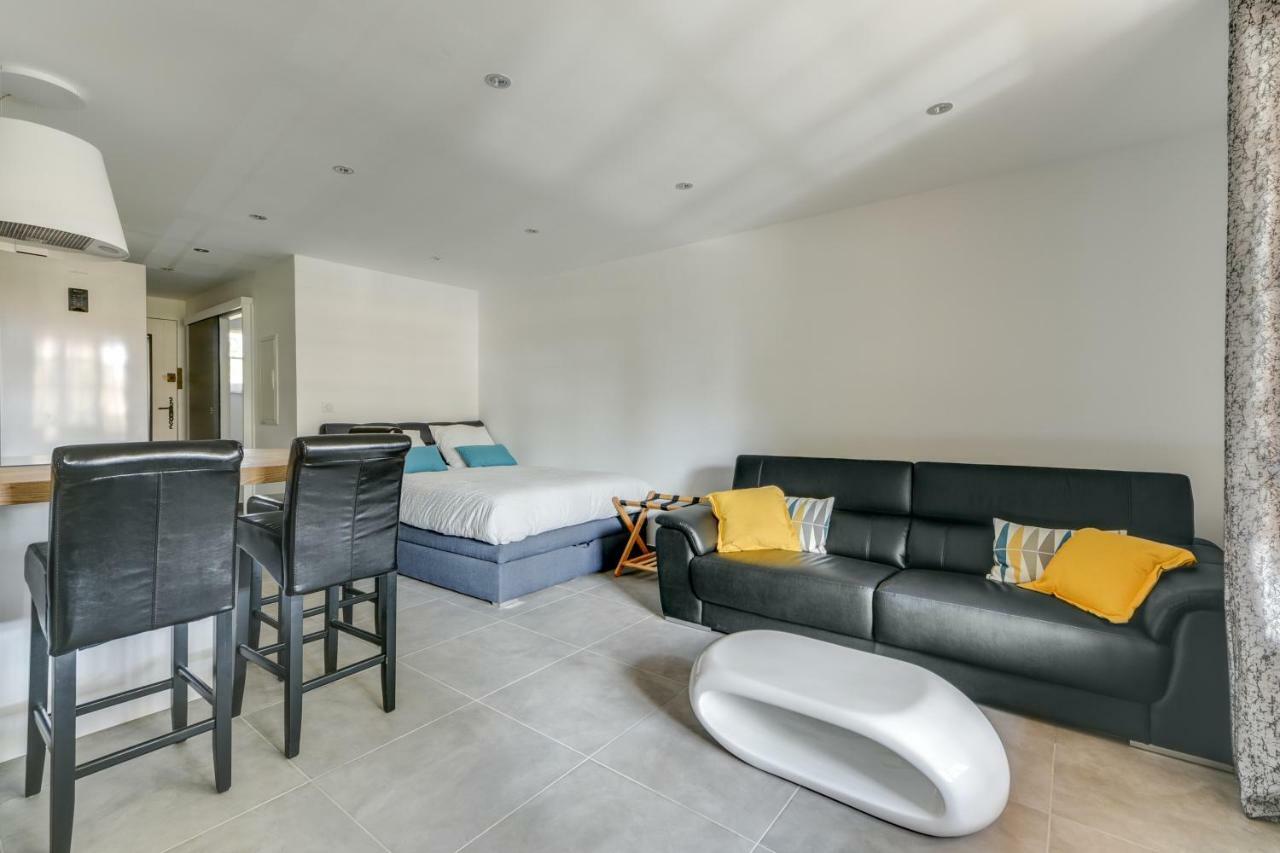 Apartmán Le Hameau Des Pins Saint-Raphaël Exteriér fotografie